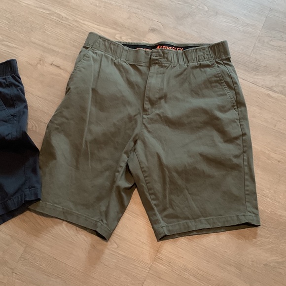 Gently used size 34 Includes two pairs - Picture 2 of 11